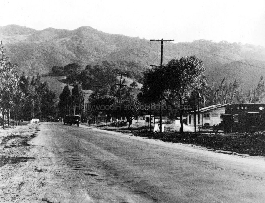 U City 24 Lankershim.jpg